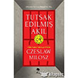Tutsak Edilmi Akl Monokl Yaynlar