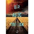 Bir Avu Toprak Mindy McGinnis Novella Dinamik